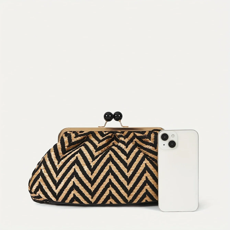 Bolsa-Feminina-de-Mao-Pequena-Preto-Cromeiro-Garagebuy-03
