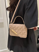 Bolsa-Feminina-em-Couro-Bege-Larissa-GarageBuy-80