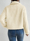 Casaco-Feminino-Detalhe-Da-Aba-Flanela-Bege-Lunny-loline-05