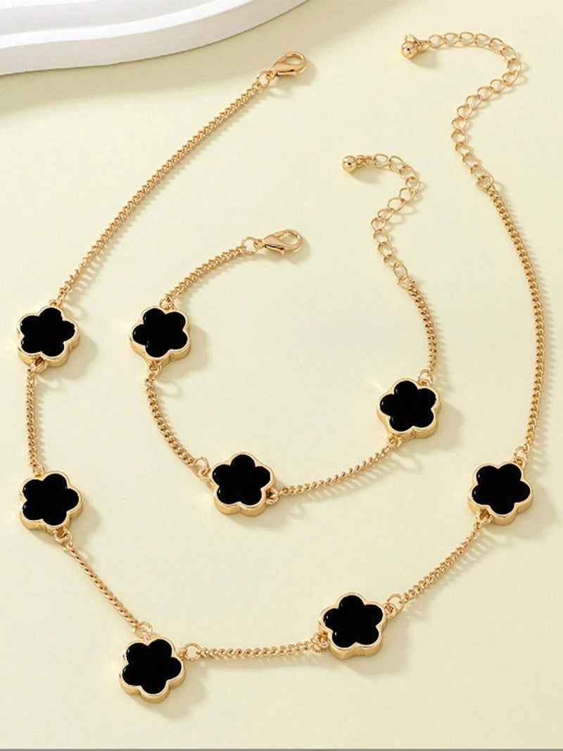 Conjunto Colar e Pulseira Trevo De Quatro Folhas Preto