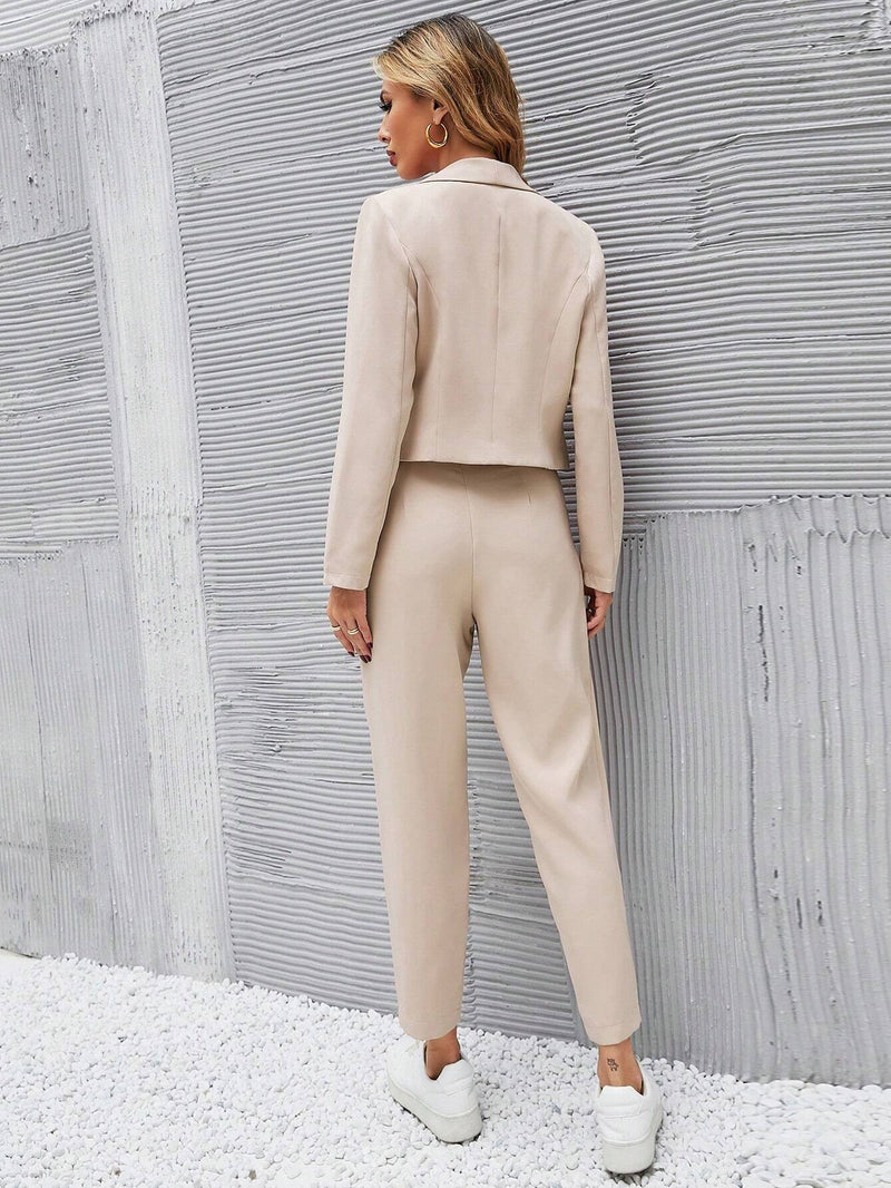 Conjunto-Feminino-Alfaiataria-Calça-e-Blazer-Bege-GarageBuy-06