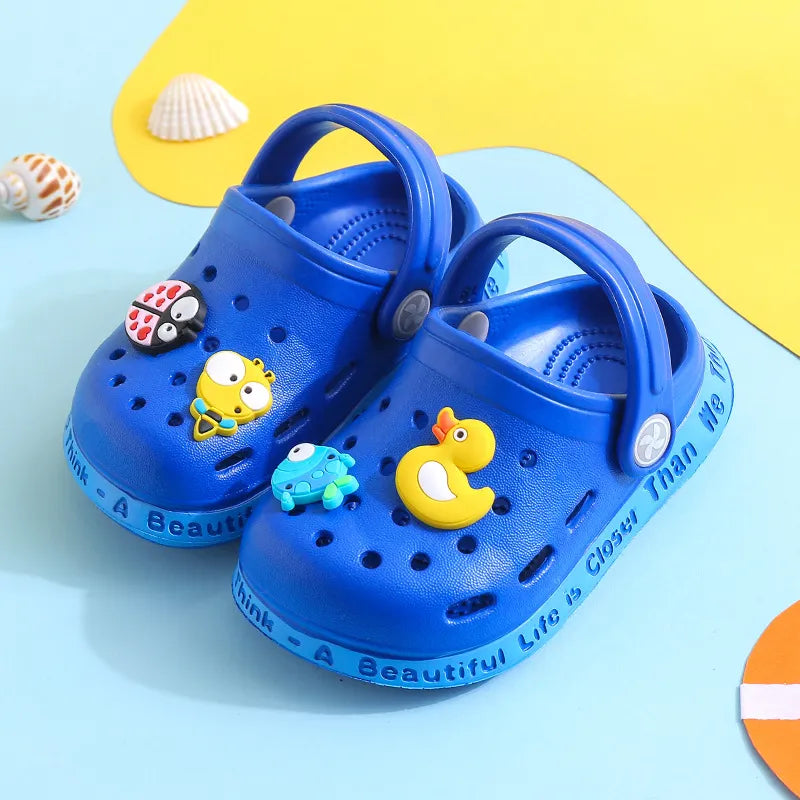 sandália infantil,  crocs sandália,  crocs infantil, acessórios infantil, verão 2023