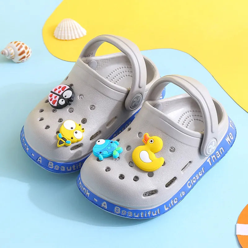 sandália infantil,  crocs sandália,  crocs infantil, acessórios infantil, verão 2023