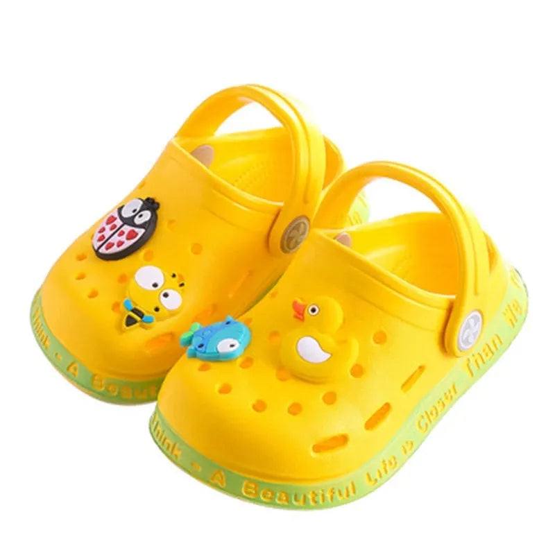 sandália infantil,  crocs sandália,  crocs infantil, acessórios infantil, verão 2023