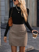 Saia-Curta-com-Fenda-Estampa-Marrom-Robertti-Garabuy-02