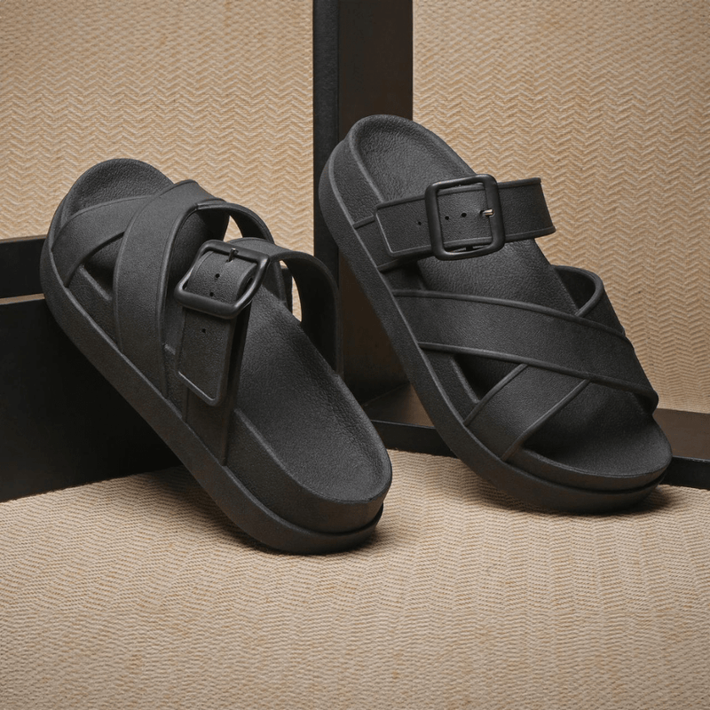 Sandália-Papete-Preto-Fivela-Alice-Brizze-GarageBuy-01