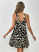 Vestido-Curto-Estampa-Tânia-Preto-GarageBuy-08